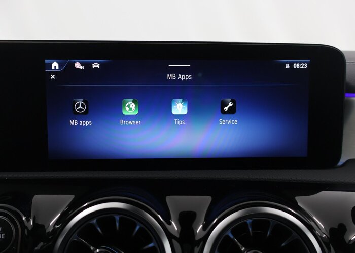 Mercedes-Benz CLA-Klasse 180 Business Solution AMG