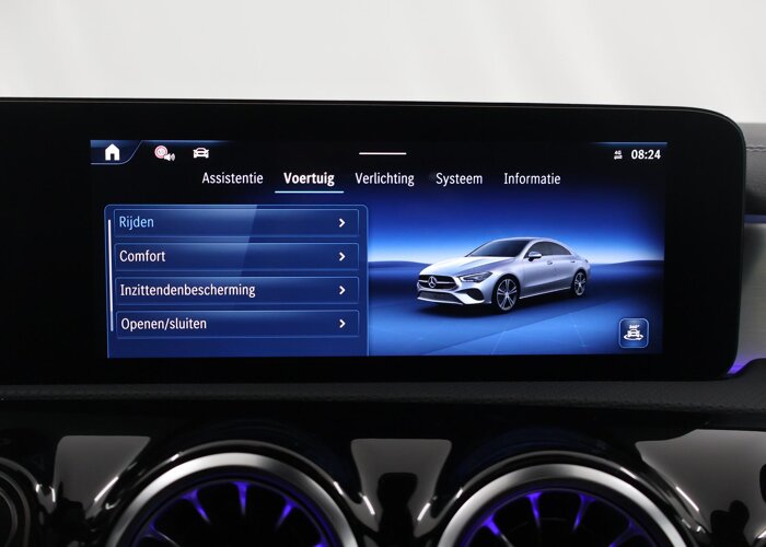Mercedes-Benz CLA-Klasse 180 Business Solution AMG