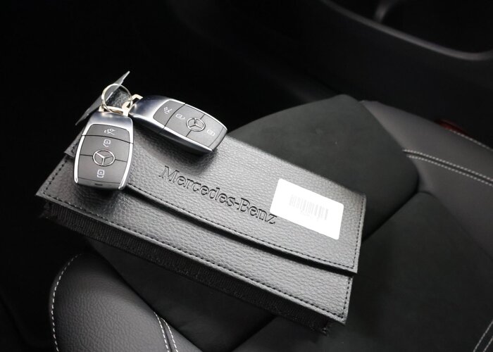 Mercedes-Benz CLA-Klasse 180 Business Solution AMG