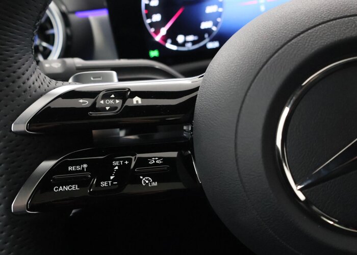 Mercedes-Benz CLA-Klasse 180 Business Solution AMG