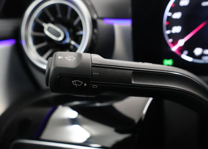 Mercedes-Benz CLA-Klasse 180 Business Solution AMG