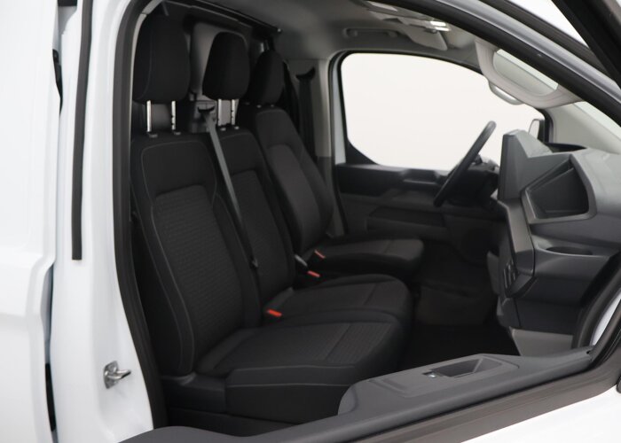 Ford Transit Custom 320 | 2.5 PHEV | L1 H1 | Trend |