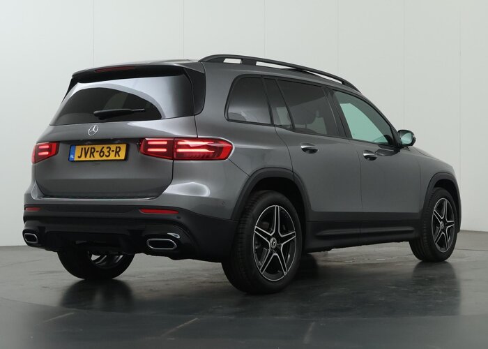 Mercedes-Benz GLB 180 Business Solution AMG