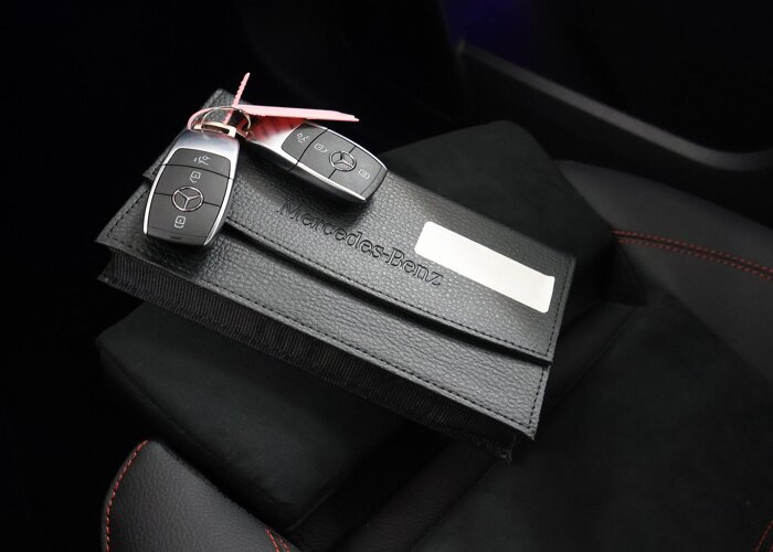 Mercedes-Benz GLB 180 Business Solution AMG