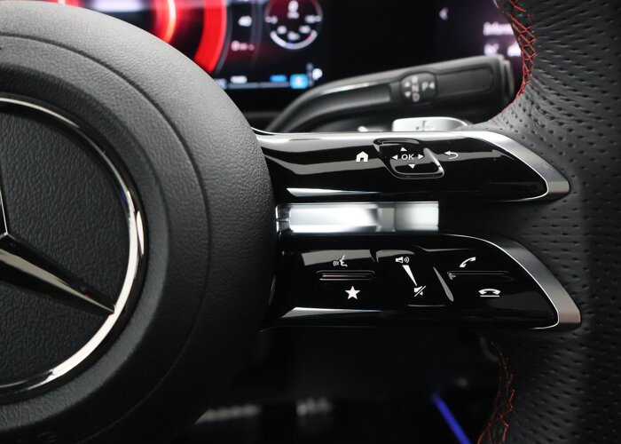 Mercedes-Benz GLB 180 Business Solution AMG