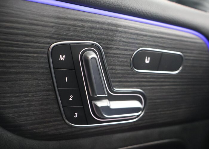 Mercedes-Benz GLB 180 Business Solution AMG