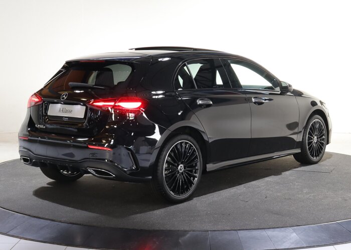 Mercedes-Benz A-Klasse 250e Business Solution AMG