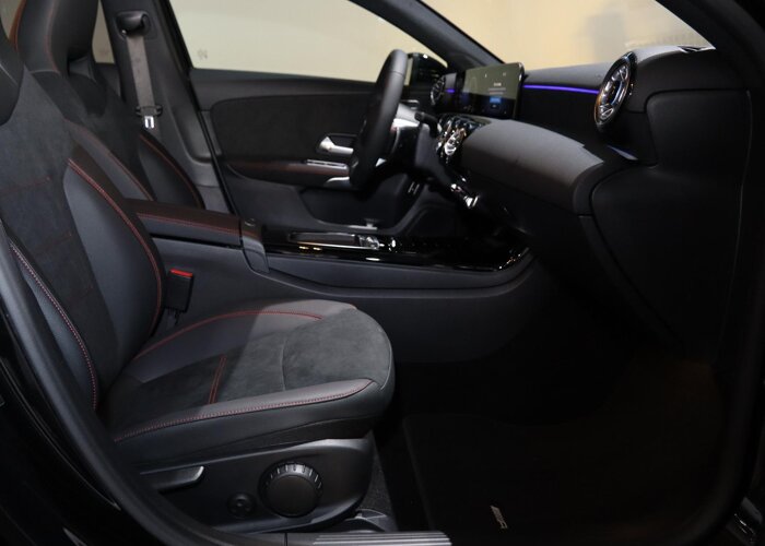 Mercedes-Benz A-Klasse 250e Business Solution AMG
