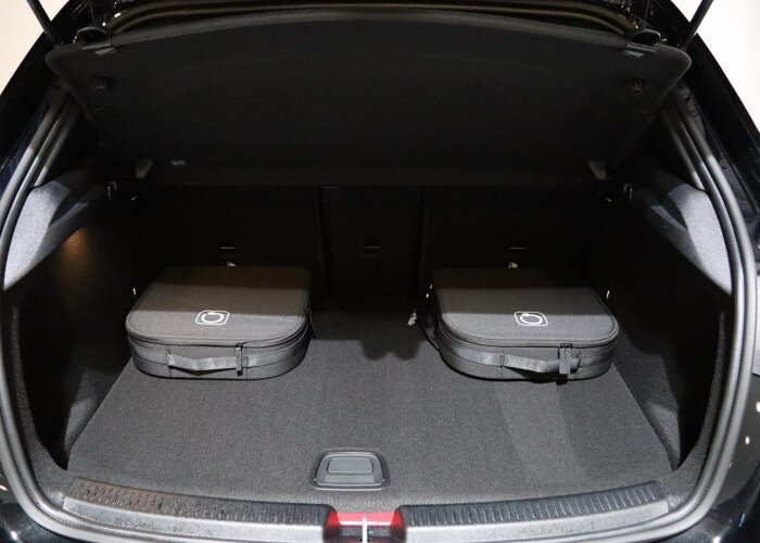 Mercedes-Benz A-Klasse 250e Business Solution AMG