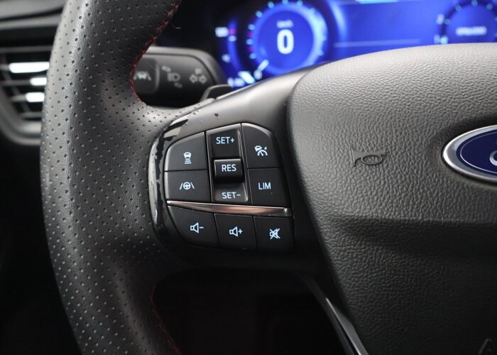 Ford Focus 1.5 EcoBoost ST Line X Business