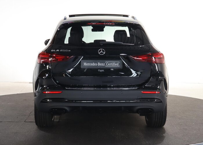 Mercedes-Benz GLA 250 e AMG Line