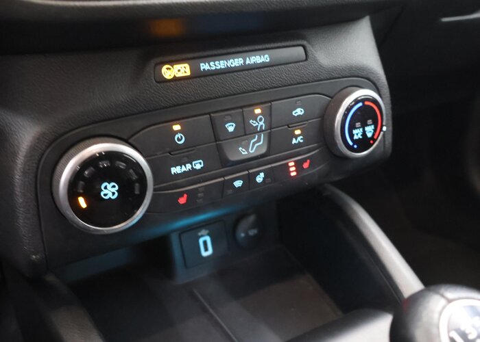 Ford Focus 1.0 EcoBoost Active Business Wagon