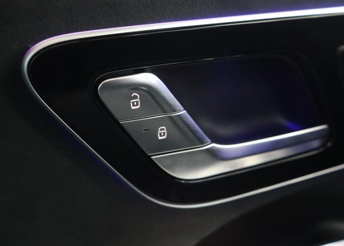 Mercedes-Benz EQE SUV 300 AMG Line 91 kWh