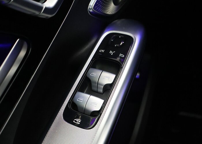 Mercedes-Benz EQE SUV 300 AMG Line 91 kWh