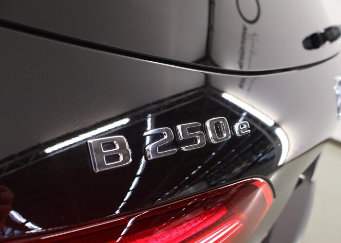 Mercedes-Benz B-Klasse 250 e Luxury Line