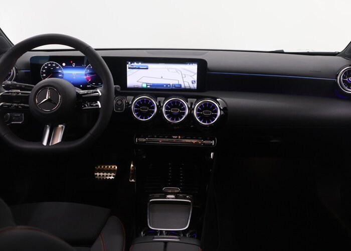 Mercedes-Benz A-Klasse 180 Business Solution AMG