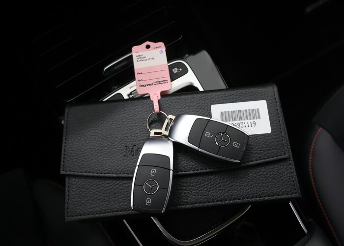 Mercedes-Benz A-Klasse 180 Business Solution AMG