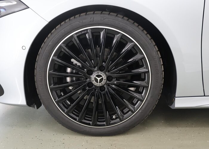 Mercedes-Benz A-Klasse 180 Business Solution AMG