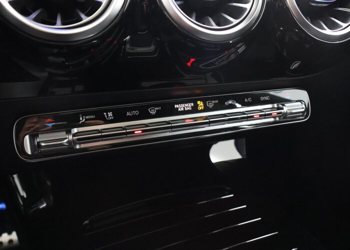 Mercedes-Benz CLA-Klasse Shooting Brake 180 Business Solution AMG