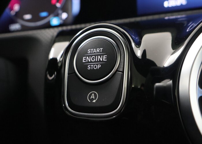 Mercedes-Benz CLA-Klasse Shooting Brake 180 Business Solution AMG