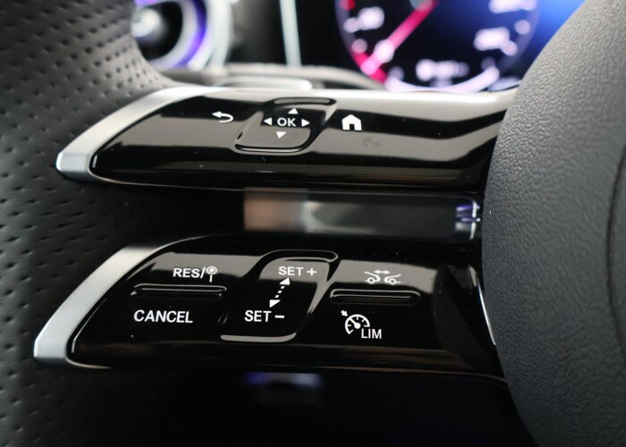 Mercedes-Benz C-Klasse 300e Business Solution AMG