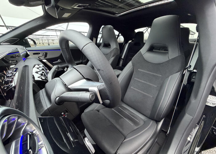 Mercedes-Benz CLA-Klasse 180 Business Solution AMG