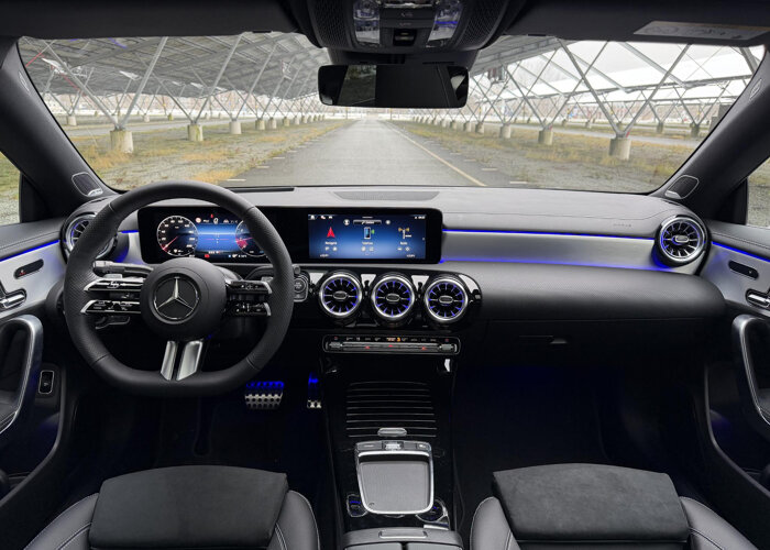 Mercedes-Benz CLA-Klasse 180 Business Solution AMG