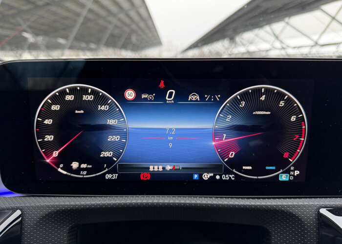 Mercedes-Benz CLA-Klasse 180 Business Solution AMG