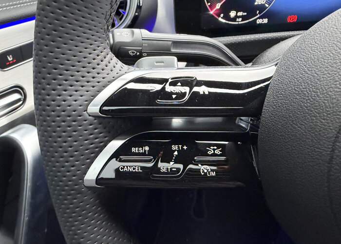 Mercedes-Benz CLA-Klasse 180 Business Solution AMG
