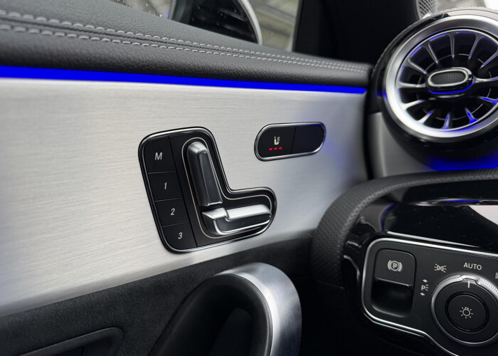 Mercedes-Benz CLA-Klasse 180 Business Solution AMG