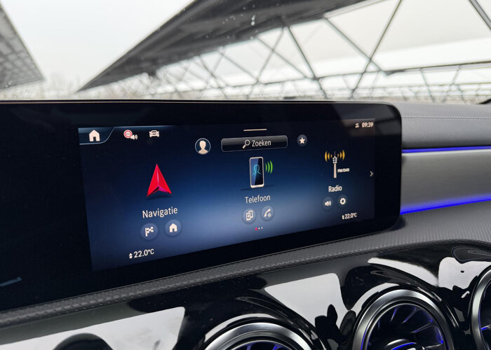Mercedes-Benz CLA-Klasse 180 Business Solution AMG