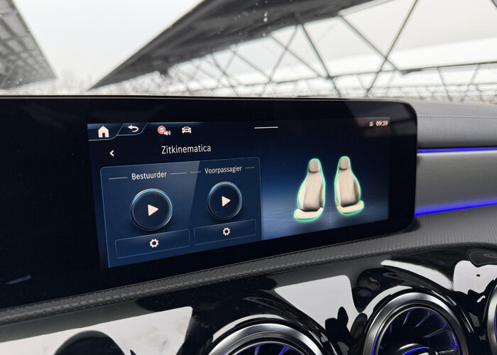 Mercedes-Benz CLA-Klasse 180 Business Solution AMG