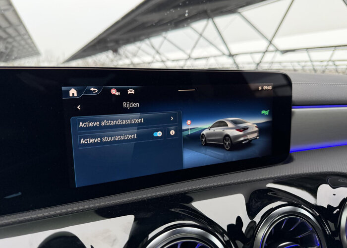 Mercedes-Benz CLA-Klasse 180 Business Solution AMG
