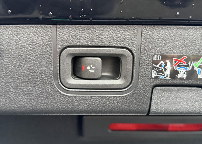 Mercedes-Benz CLA-Klasse 180 Business Solution AMG