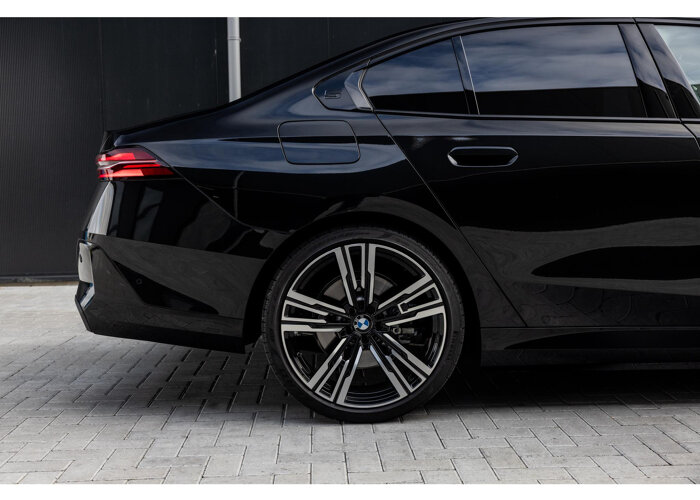 BMW 5 Serie 550e xDrive