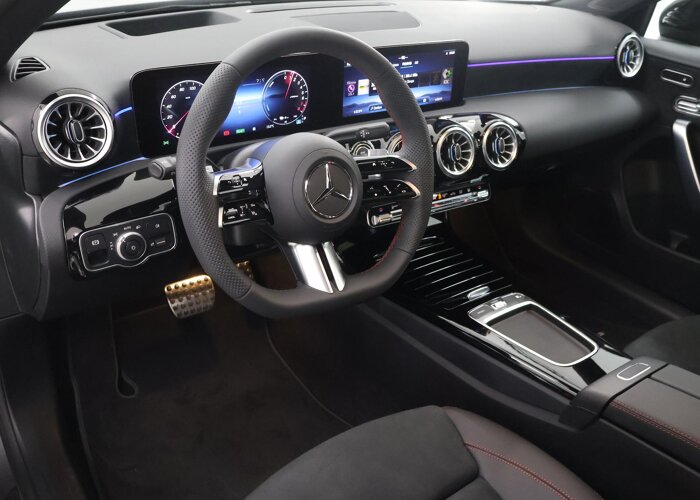Mercedes-Benz A-Klasse 250e Business Solution AMG