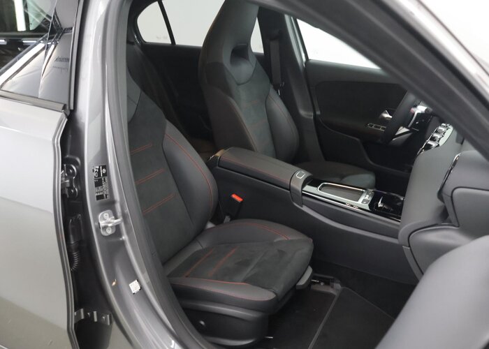 Mercedes-Benz A-Klasse 250e Business Solution AMG