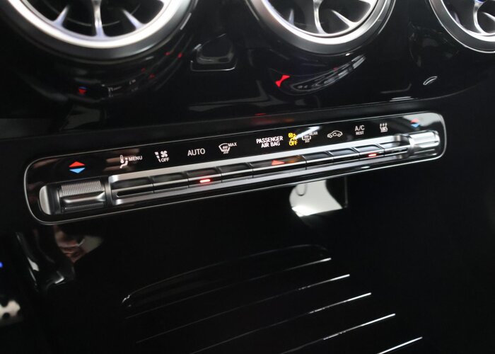 Mercedes-Benz A-Klasse 250e Business Solution AMG