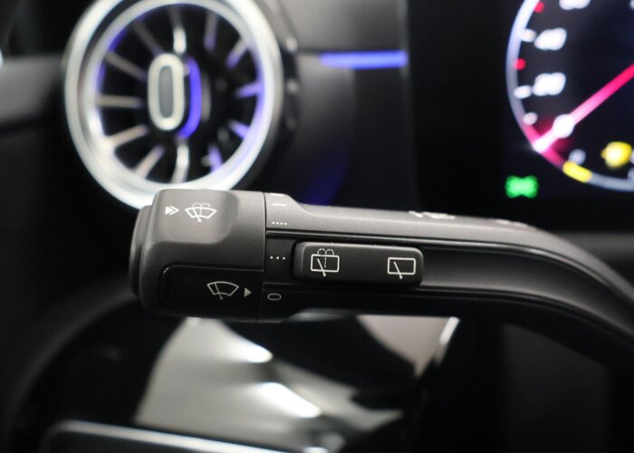 Mercedes-Benz A-Klasse 250e Business Solution AMG