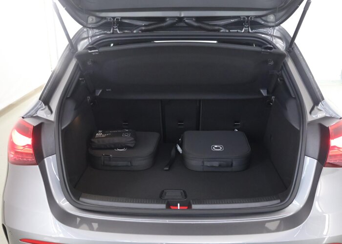 Mercedes-Benz A-Klasse 250e Business Solution AMG