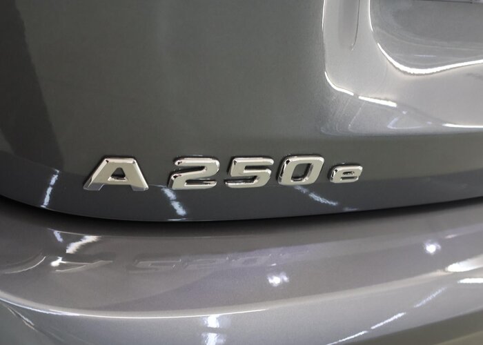 Mercedes-Benz A-Klasse 250e Business Solution AMG