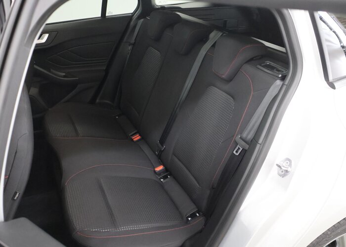 Ford FOCUS Wagon 1.0 EcoBoost Hybrid ST Line