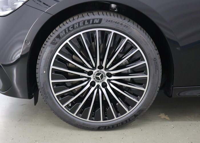 Mercedes-Benz E-Klasse 300e Sport Edition