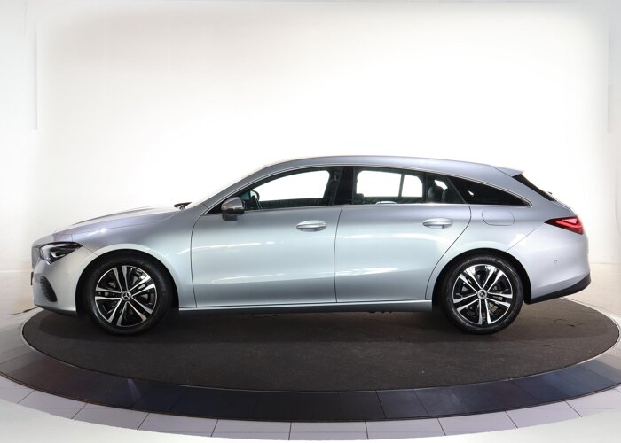 Mercedes-Benz CLA-Klasse Shooting Brake 180 Star Edition LIMITED