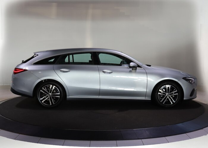 Mercedes-Benz CLA-Klasse Shooting Brake 180 Star Edition LIMITED