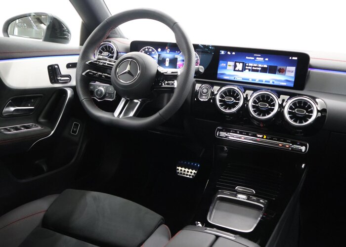 Mercedes-Benz CLA-Klasse Shooting Brake 180 Business Solution AMG
