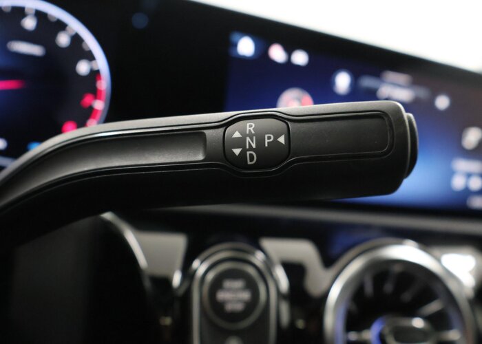 Mercedes-Benz CLA-Klasse Shooting Brake 180 Business Solution AMG