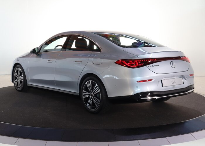 Mercedes-Benz CLA-Klasse 180 Business Solution Luxury