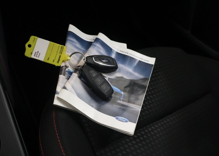 Ford Focus 1.5 EcoBoost ST Line X Business