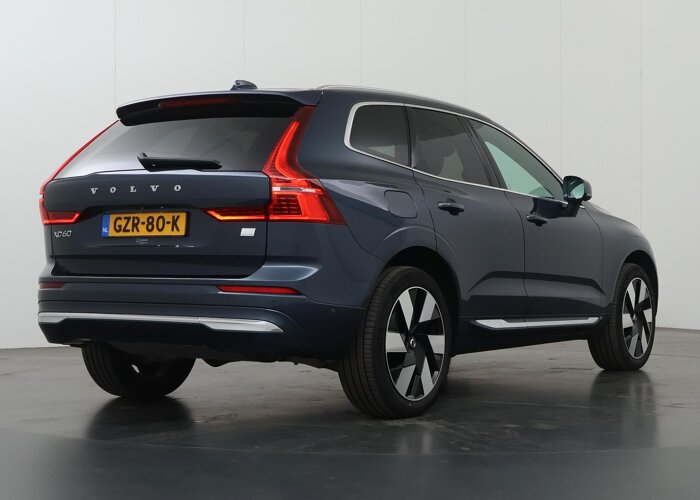 Volvo XC60 2.0 T8 Plug-in hybrid AWD Plus Bright